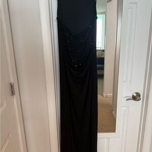 Elegant Black Evening Gown